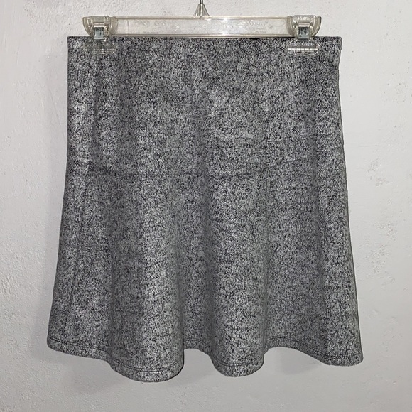 LOFT Gray Skirt - Picture 2 of 6